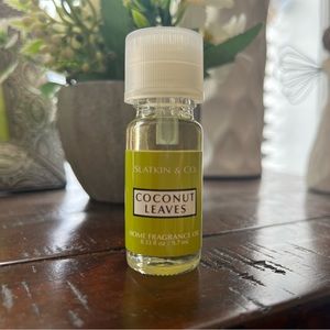 Ultra-rare Coconut Leaves Oil